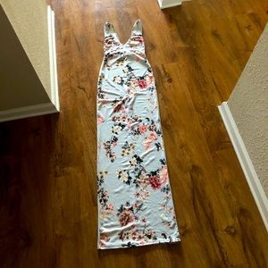 Beautiful form fitting dress